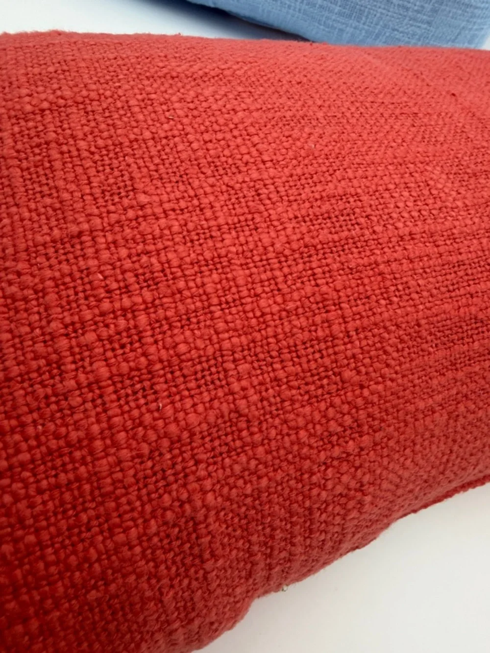 Set of Two Decorative Pillows in Light Blue and Red